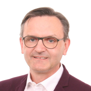 Prof. Maciej Płaszewski